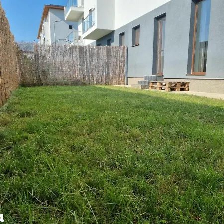 Coresi, 2 Camere, Sleeps 6 Large Private Garden Apartment Pets Welcome Brașov Exterior foto